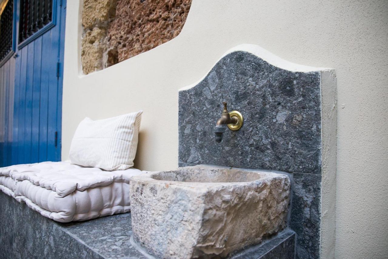 L' Hotellerie Easy Suites Palermo Exteriör bild