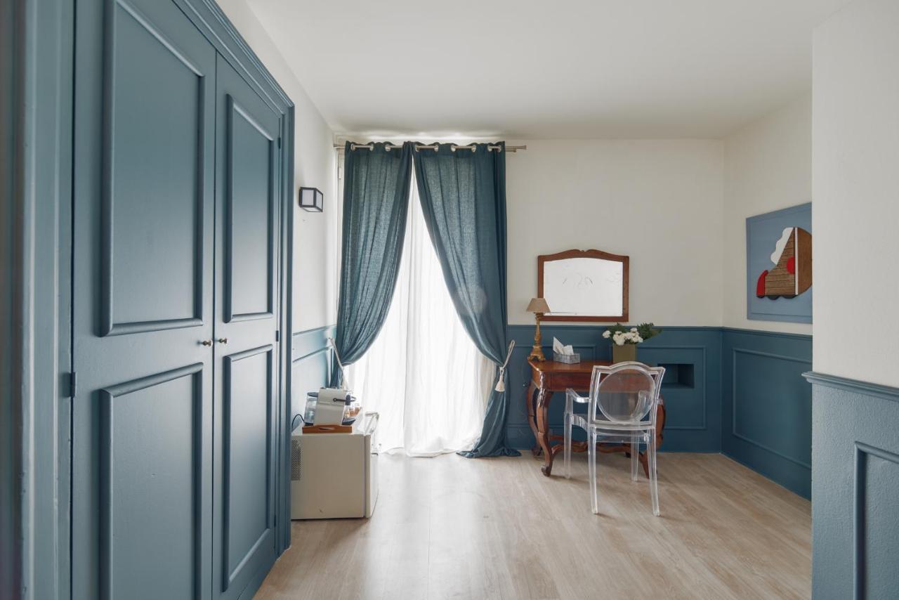 L' Hotellerie Easy Suites Palermo Exteriör bild