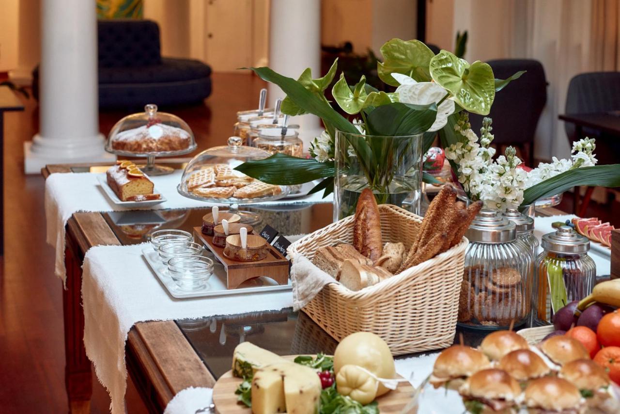 L' Hotellerie Easy Suites Palermo Exteriör bild